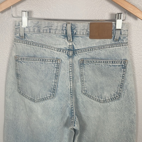 Cotton On light wash Loose Straight Leg 100% Cotton Jean high rise size 4 - Picture 5 of 8